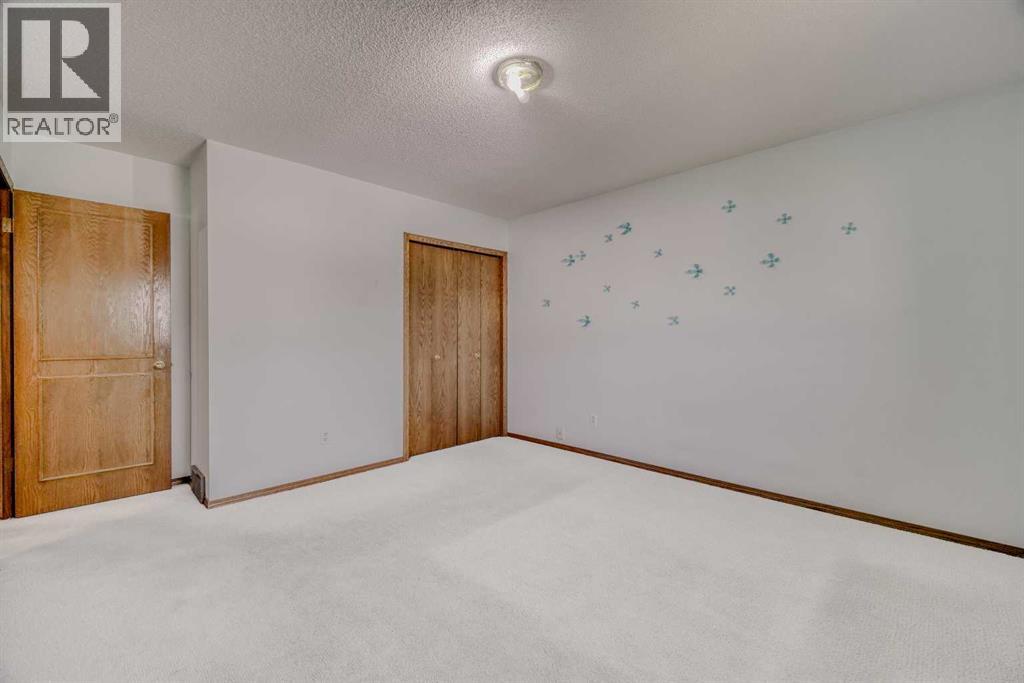 10057 Hamptons Boulevard Nw Property Photo 36