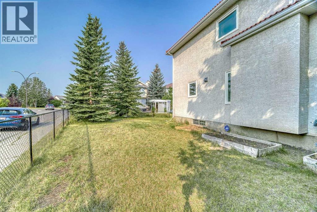 10057 Hamptons Boulevard Nw Property Photo 45