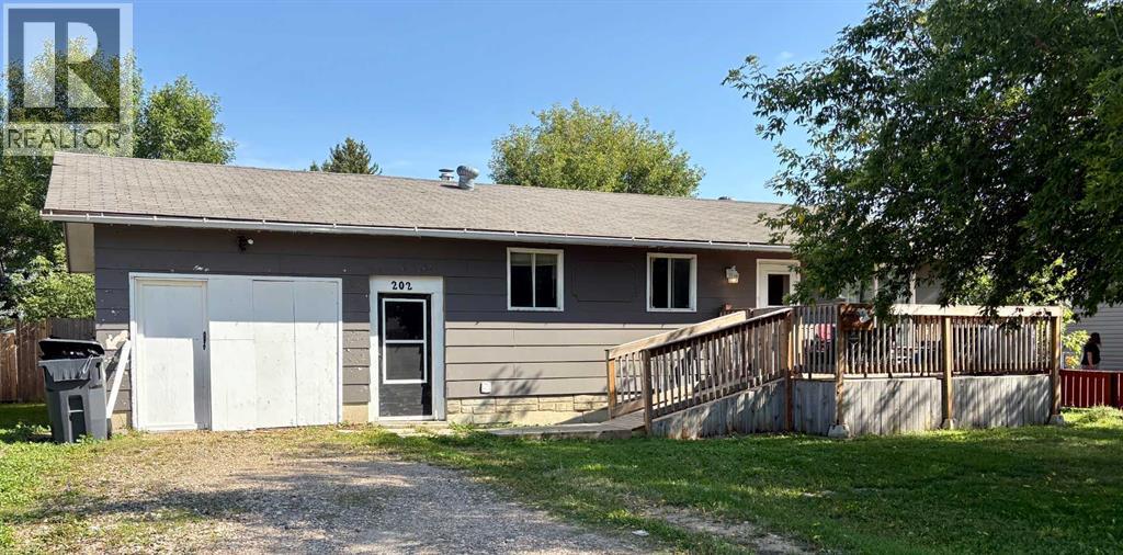 202 4 Avenue Property Photo 2