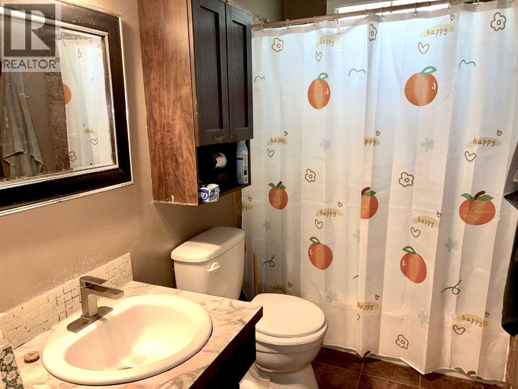 202 4 Avenue Property Photo 11