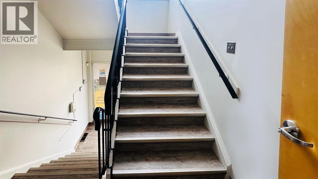 601 7 Street E Property Photo 21