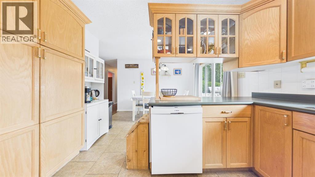 74008 Southshore Drive Property Photo 8
