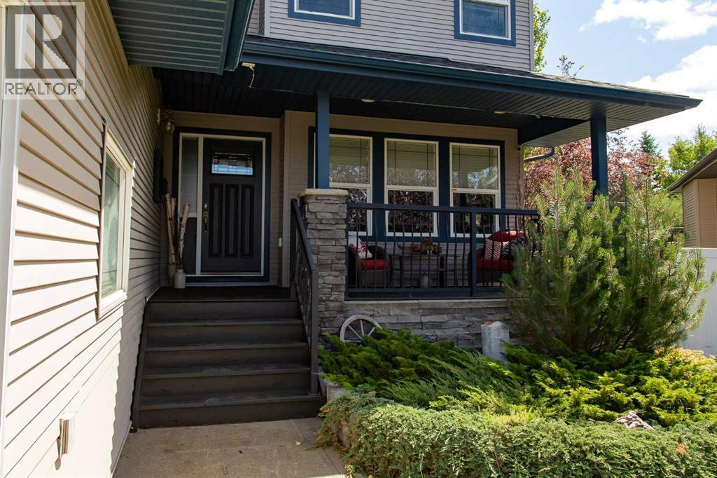 715 700 Ramage Close Property Photo 3