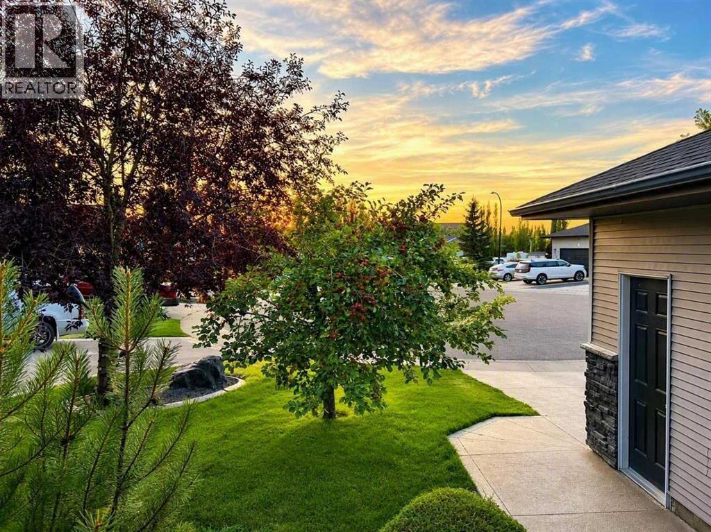 715 700 Ramage Close Property Photo 4