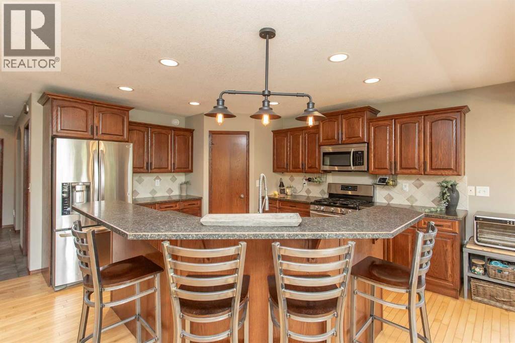715 700 Ramage Close Property Photo 10