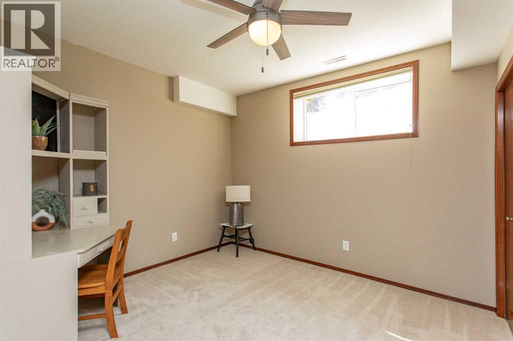 715 700 Ramage Close Property Photo 22
