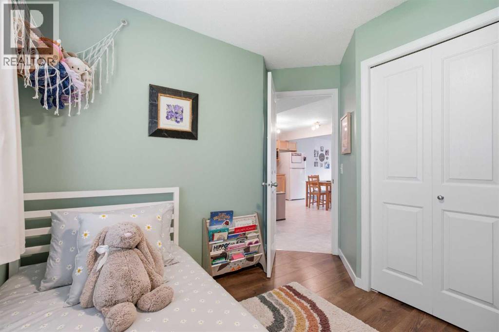 140 Sagewood Boulevard Property Photo 25