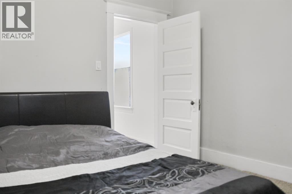 4925 49 Street Property Photo 19