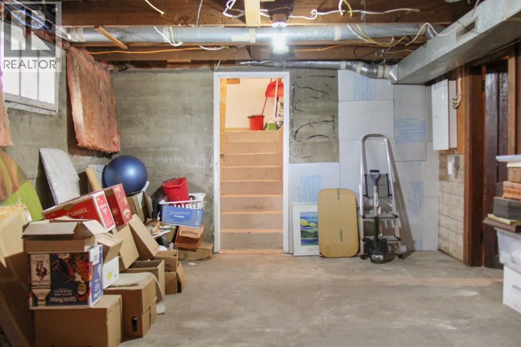4925 49 Street Property Photo 23
