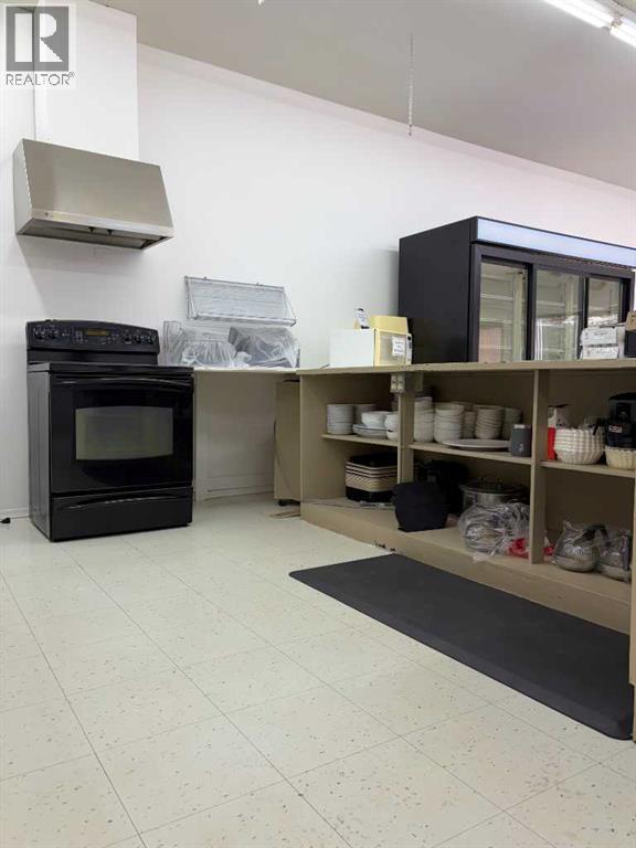 4905 50 Avenue Property Photo 12
