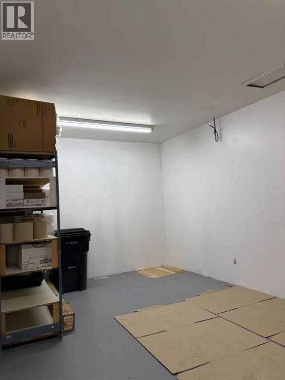 4905 50 Avenue Property Photo 21