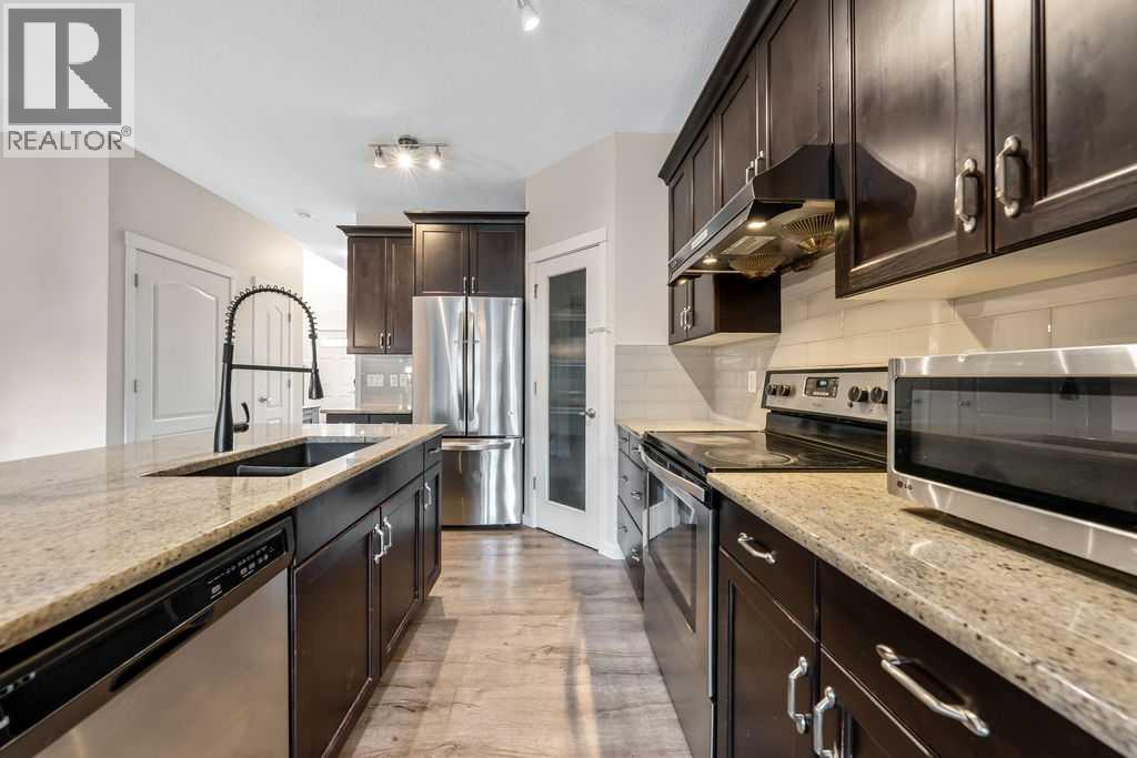 132 Evansborough Way Nw Property Photo 9