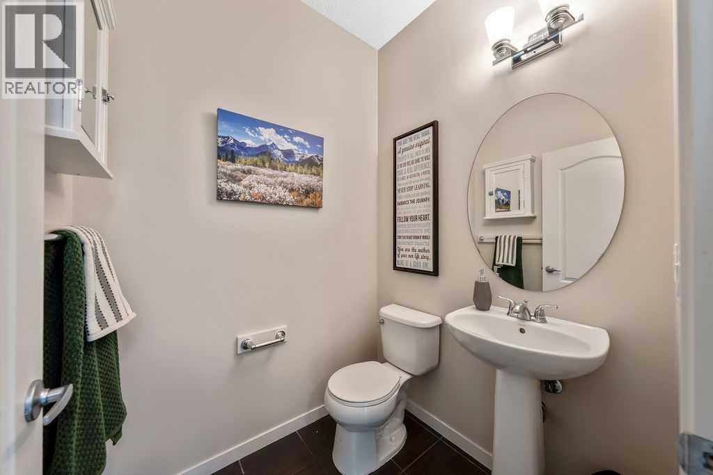 132 Evansborough Way Nw Property Photo 14