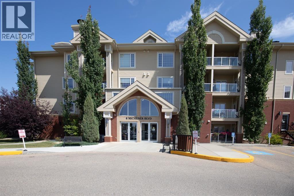 6 Michener Boulevard Property Photo 1