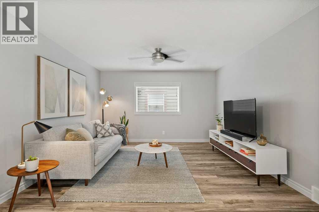 57 Riviera View Property Photo 16
