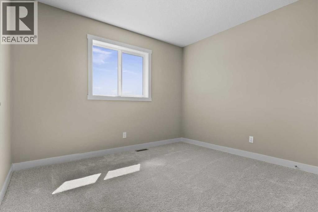 406 River Avenue Property Photo 14
