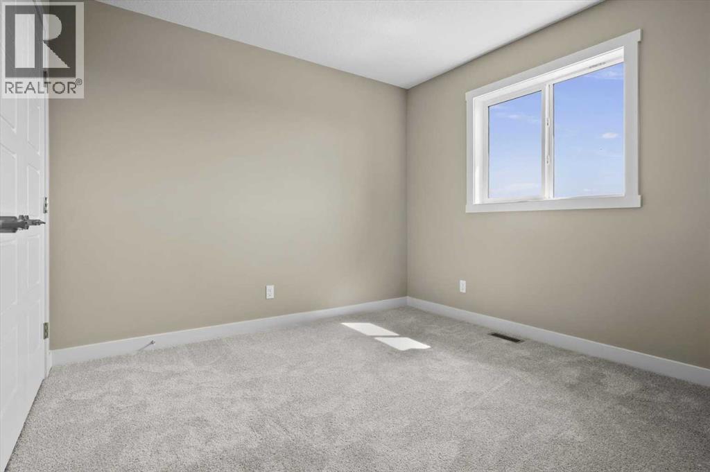 406 River Avenue Property Photo 15