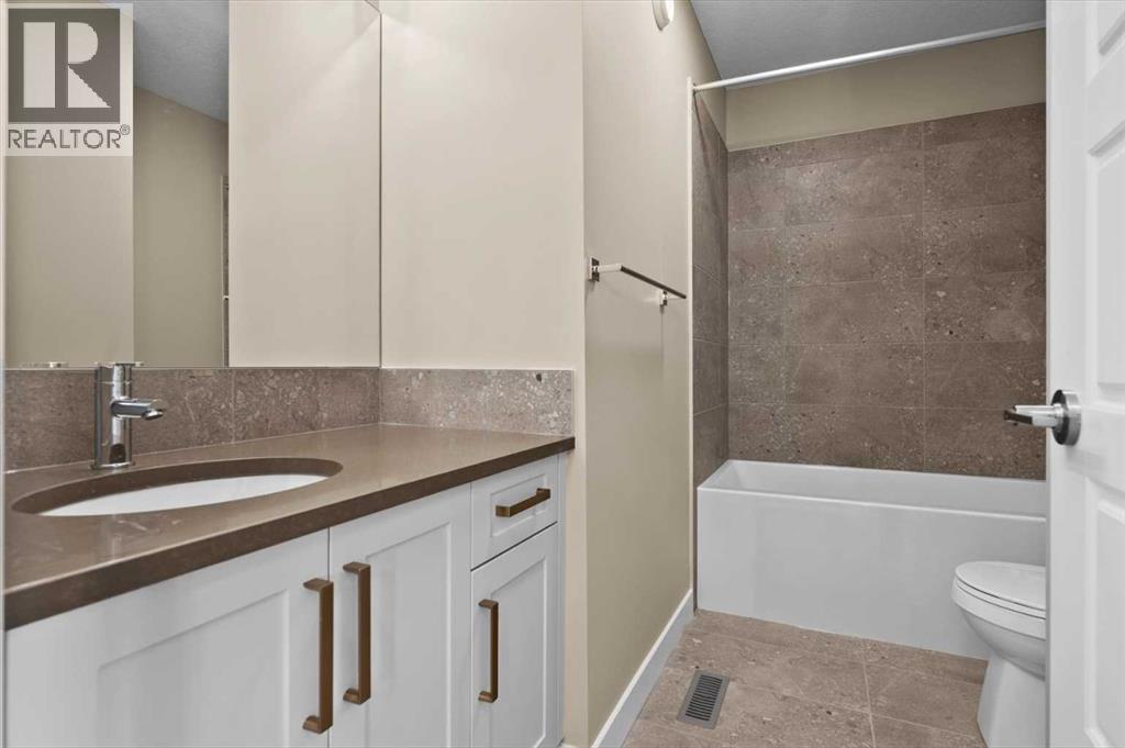406 River Avenue Property Photo 16