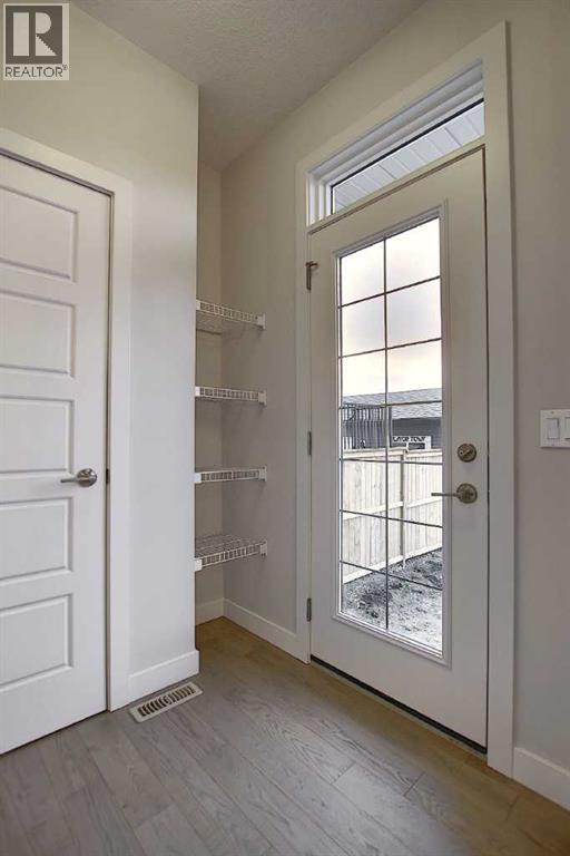 406 River Avenue Property Photo 31