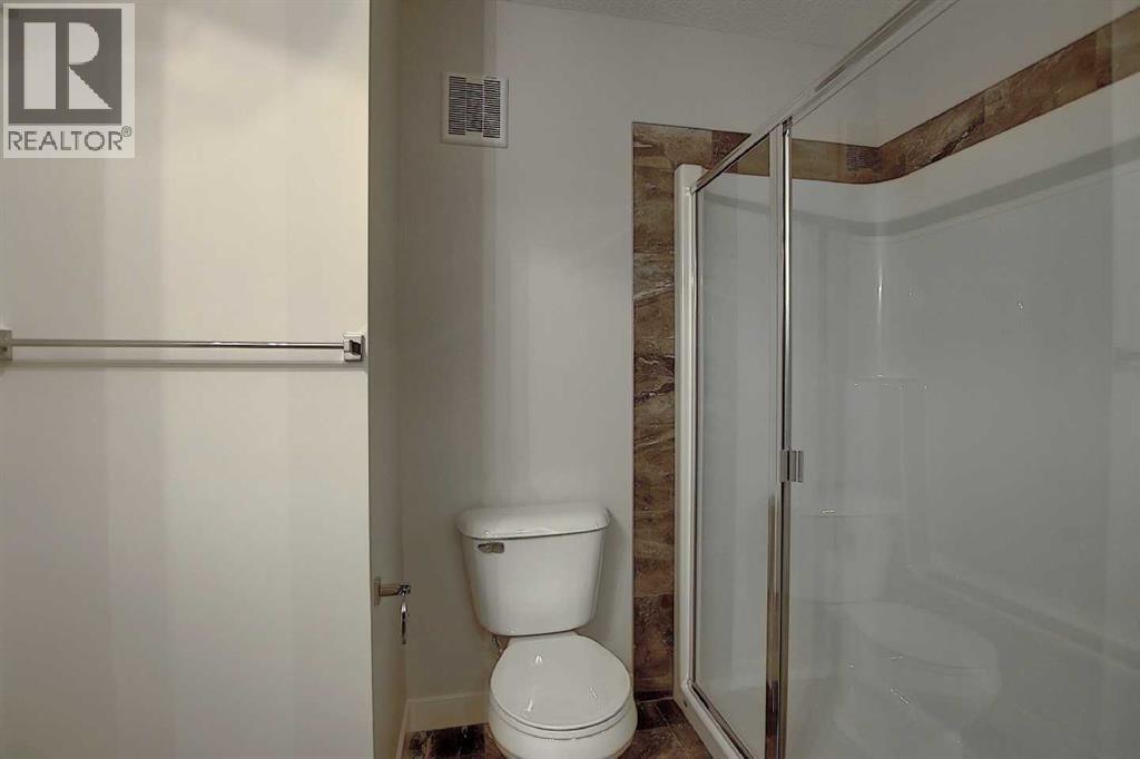 406 River Avenue Property Photo 40