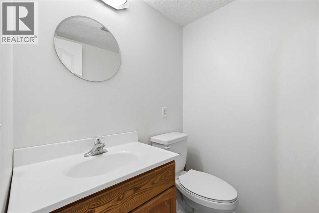 800 Bowcroft Place Property Photo 9
