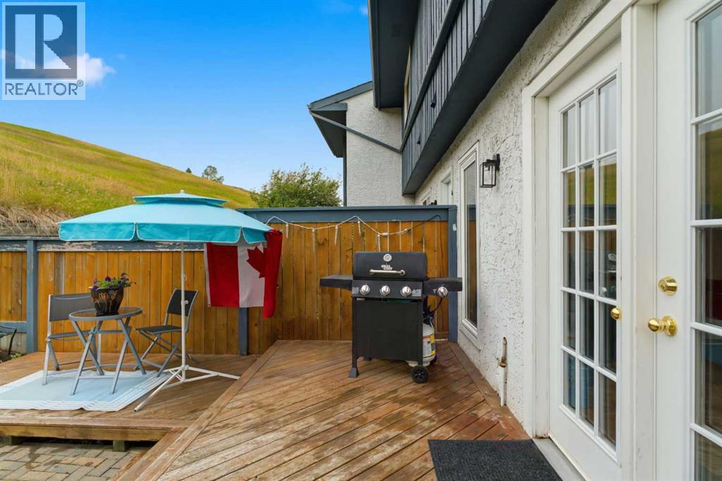 800 Bowcroft Place Property Photo 11