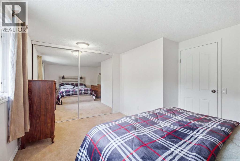 800 Bowcroft Place Property Photo 17