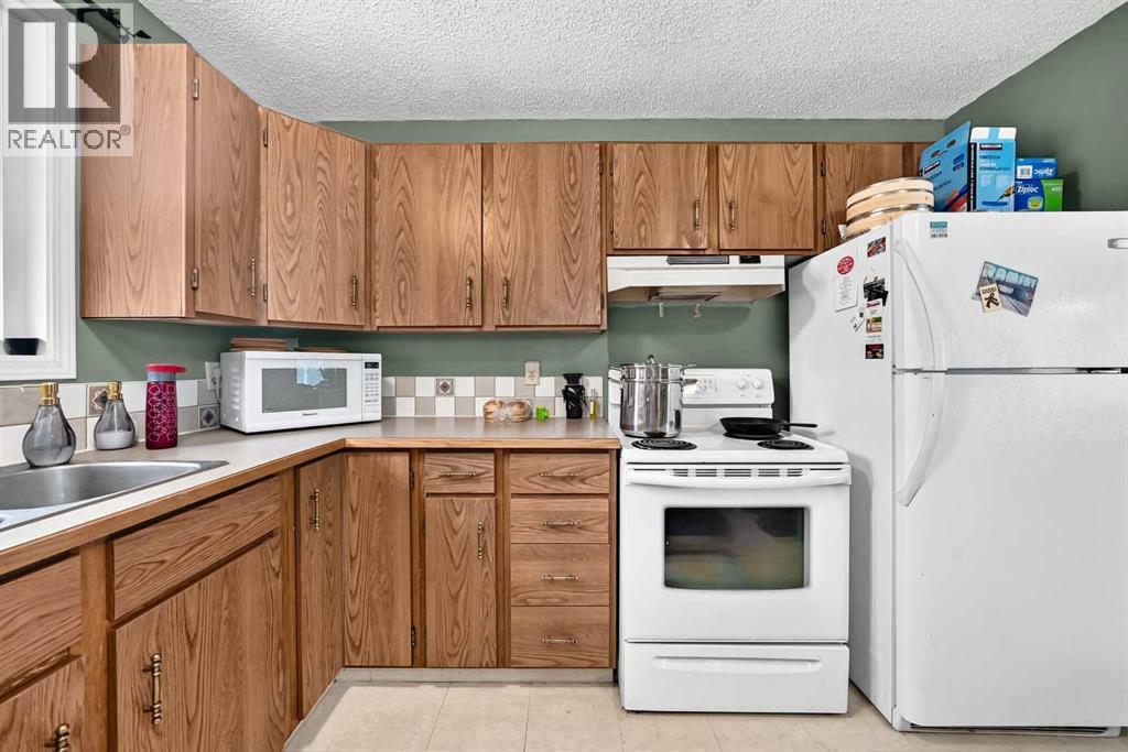 1117 8 Street Se Property Photo 14