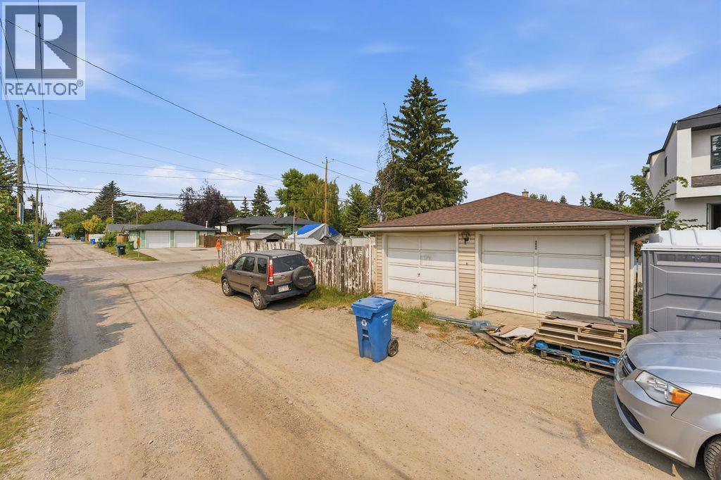 5604 21 Street Sw Property Photo 9