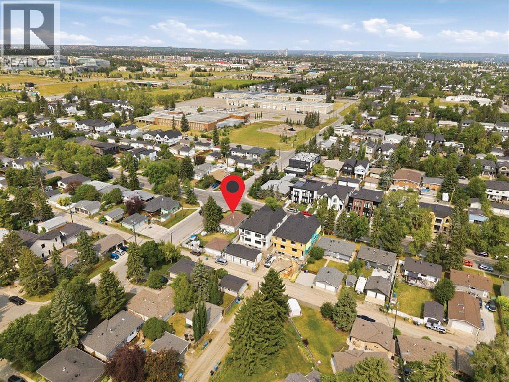 5604 21 Street Sw Property Photo 16
