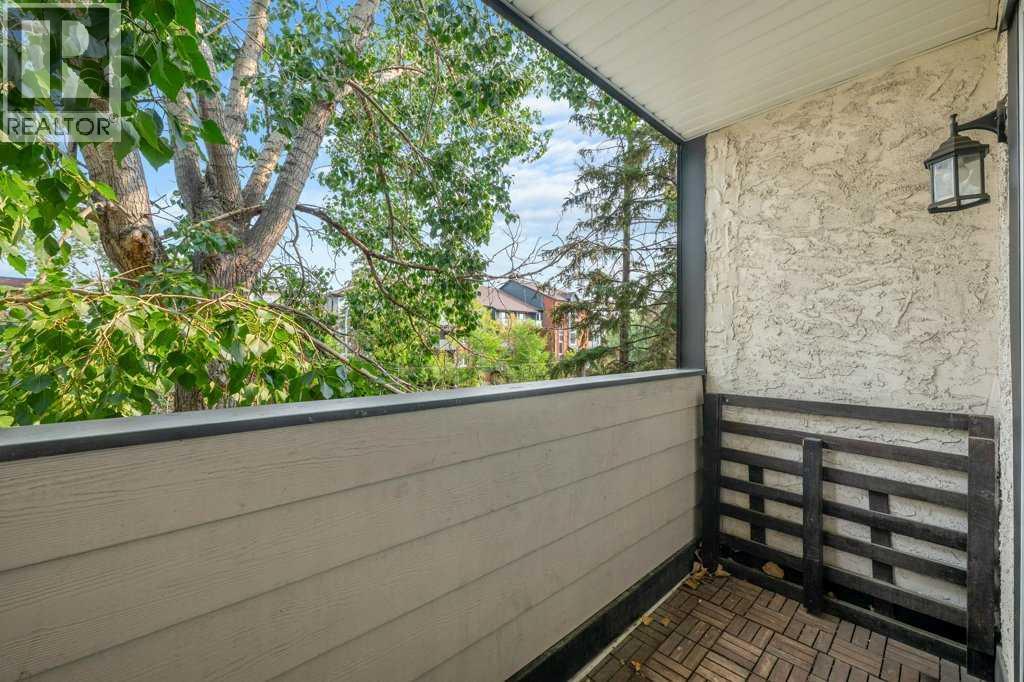 1817 11 Avenue Southwest Property Photo 4