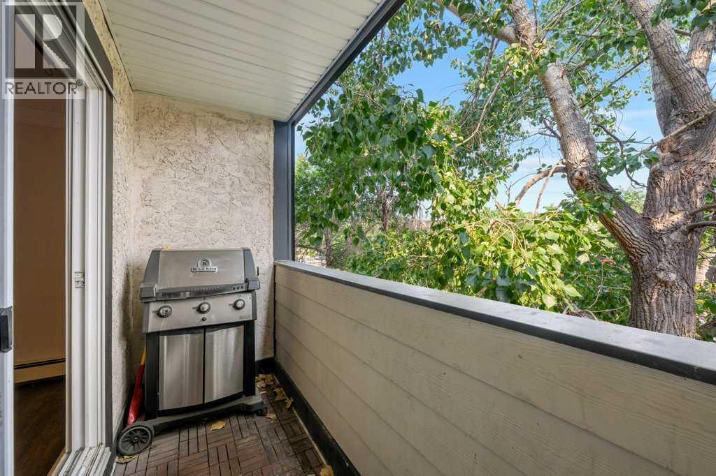 1817 11 Avenue Southwest Property Photo 5