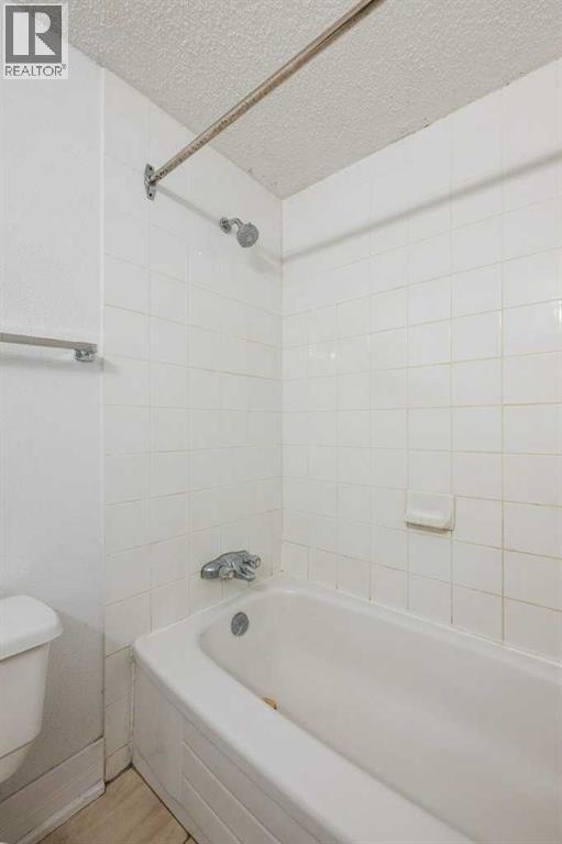1817 11 Avenue Southwest Property Photo 14