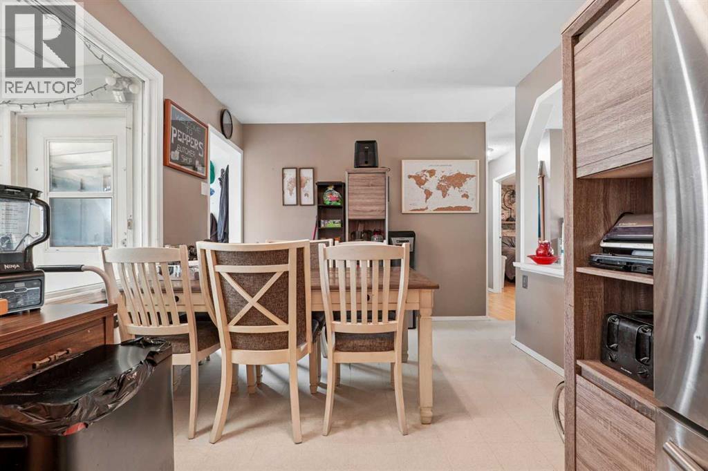 23 Nebraska Road W Property Photo 9