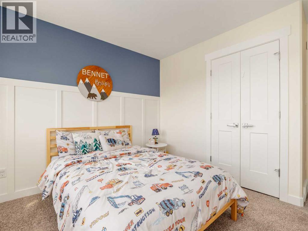 279 Northlander Bend W Property Photo 21