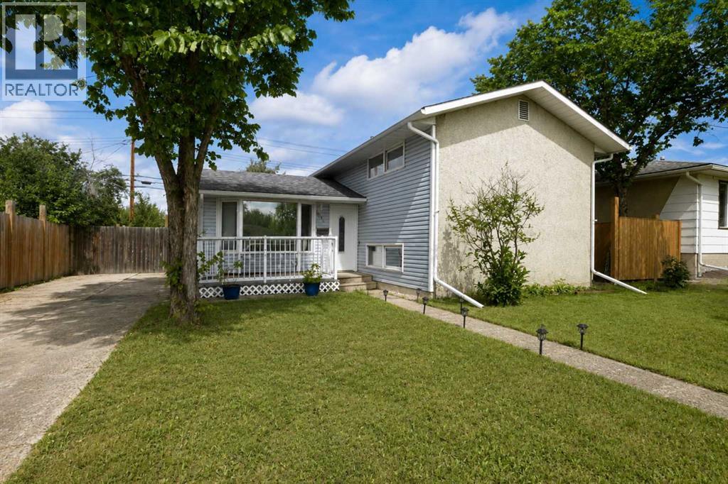 10214 111 Avenue Property Photo 1