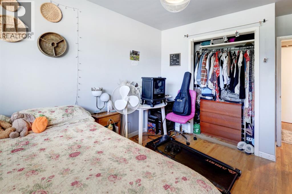 1615 23 Street Nw Property Photo 12