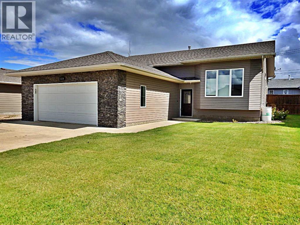 5239 64 Street Property Photo 1
