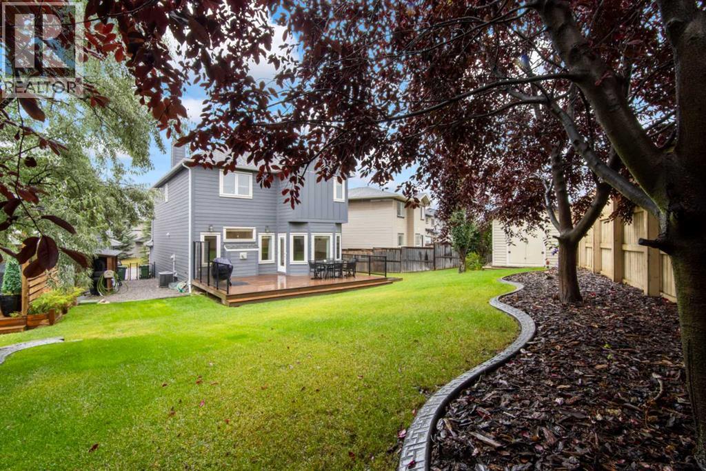 126 Chapman Close Se Property Photo 31