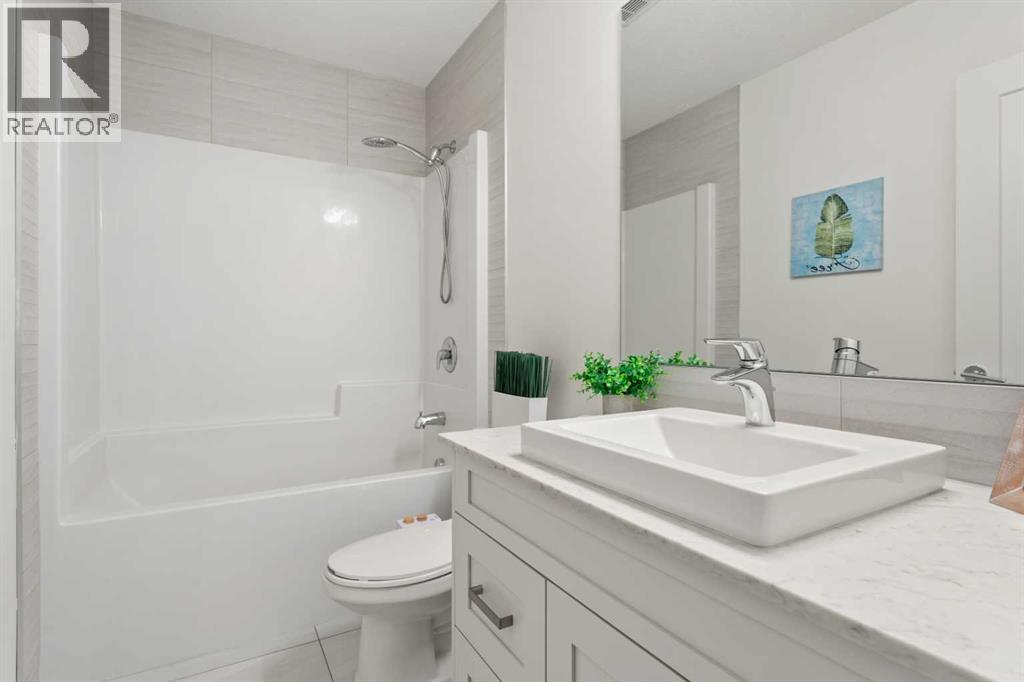 20 Walgrove Southeast Property Photo 19