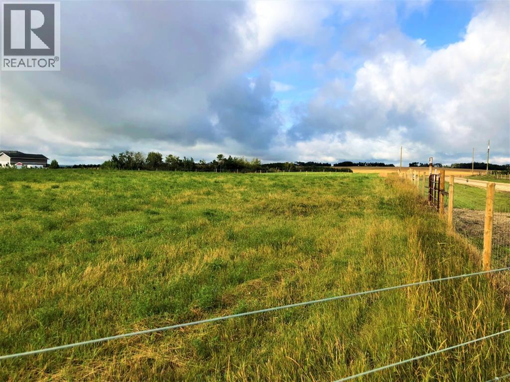 38 713019 Range Road 71 Property Photo 3