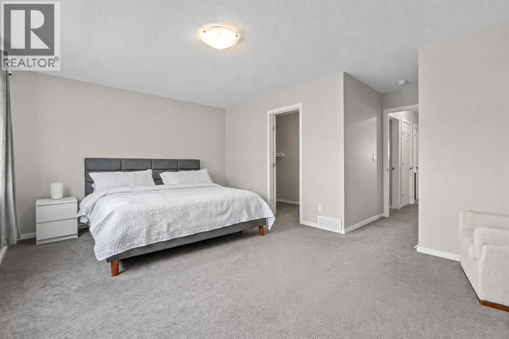 260 Carringham Way Nw Property Photo 31
