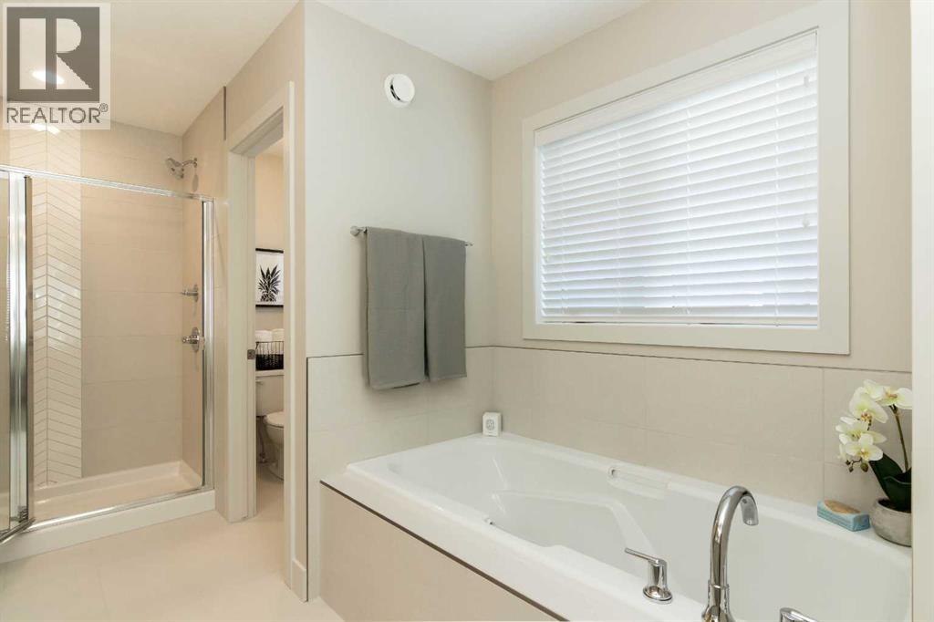 542 Rivercrest View Property Photo 17