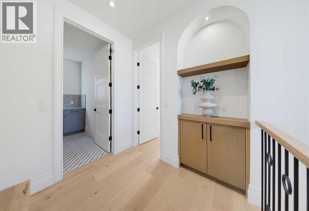 1612 49 Avenue Sw Property Photo 22