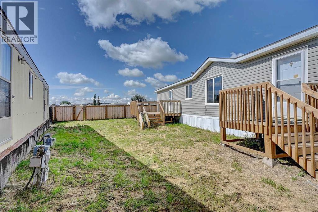 9824 104 Avenue Property Photo 1