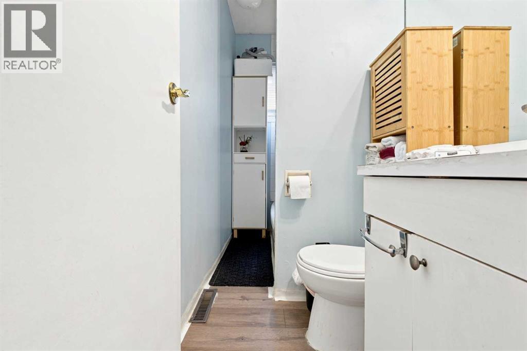 235 20 Avenue Ne Property Photo 13