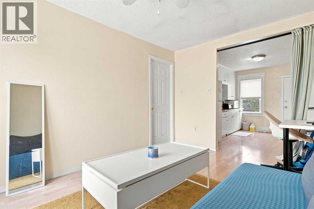 235 20 Avenue Ne Property Photo 24