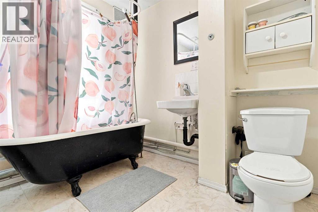 235 20 Avenue Ne Property Photo 28