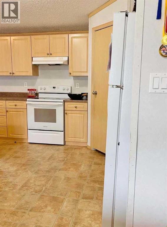 32 Dragonfly Crescent Property Photo 6