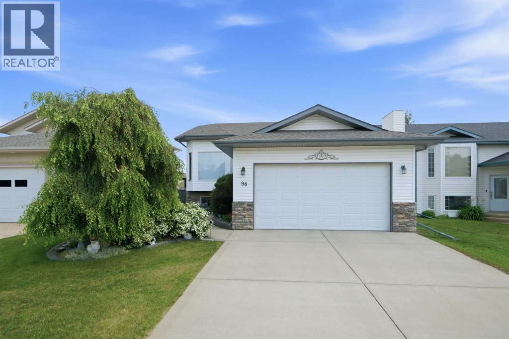 98 Duval Crescent Property Photo 1